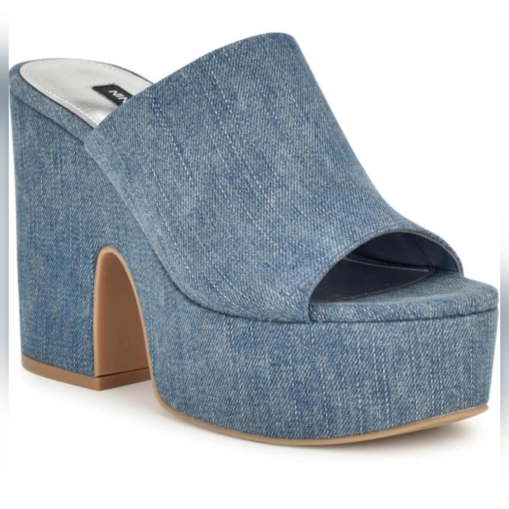 NWT! Nine West Olley Wedges